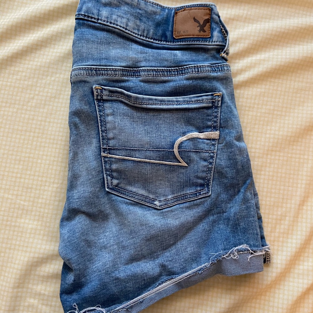American Eagle Shorts!